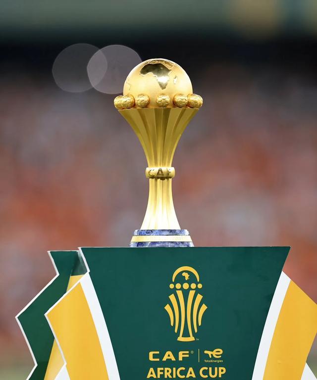 2-0！五大联赛最猛队诞生：三线连续18场不败，同时领跑英超+欧冠