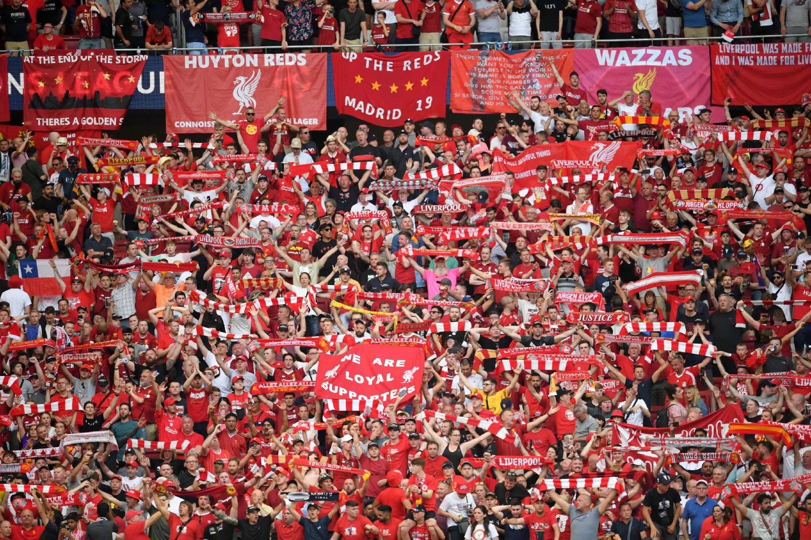 圣保罗官方：奥斯卡被诊断为血管迷走性晕厥，正遵医嘱休息