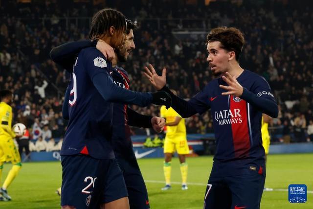 广东险完成大逆转！徐杰轰25+11，奎因27+8，杜锋昏头操作葬送好局