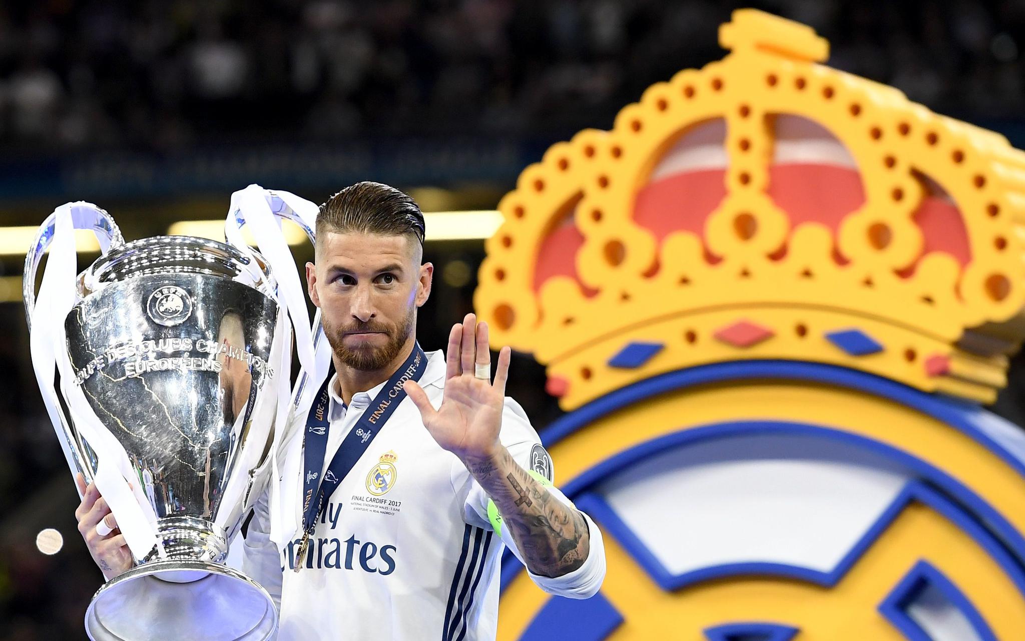 意媒：梅努是那不勒斯中场引援首选，备选方案包括弗拉泰西