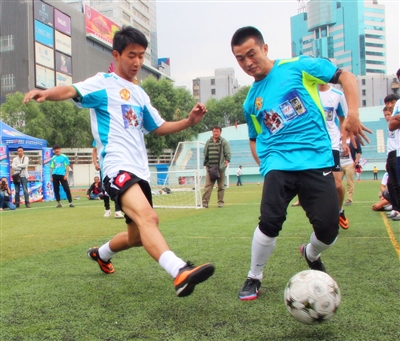 足球欧冠最新积分榜出炉，两大豪门濒临淘汰