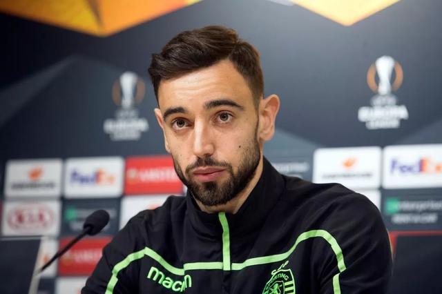 输送30米弧线制导！皇马巨星疑被诅咒：7次开天眼长传 却再度受伤